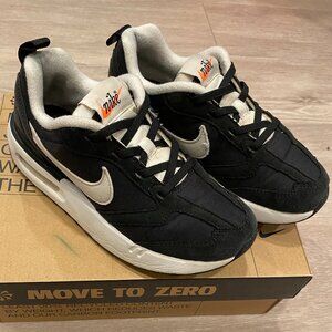 Kids Size 2Y | Nike Air Max Dawn Black Sneakers DC9318-002